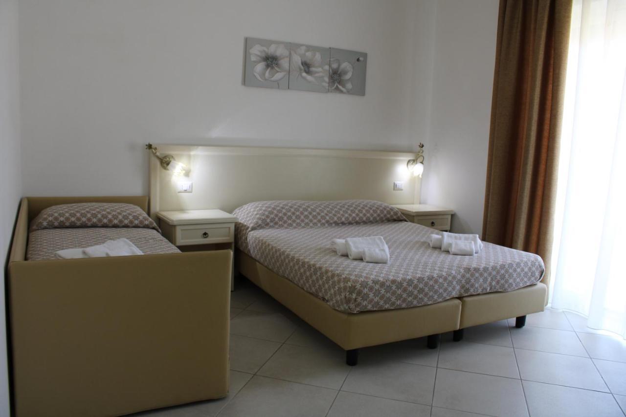 Afrodite Hotel Scalea Kültér fotó