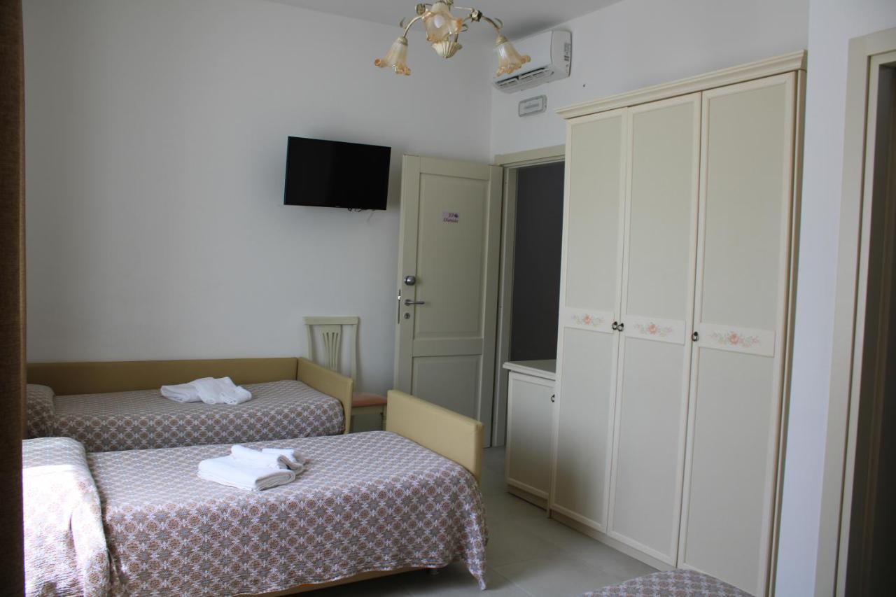 Afrodite Hotel Scalea Kültér fotó