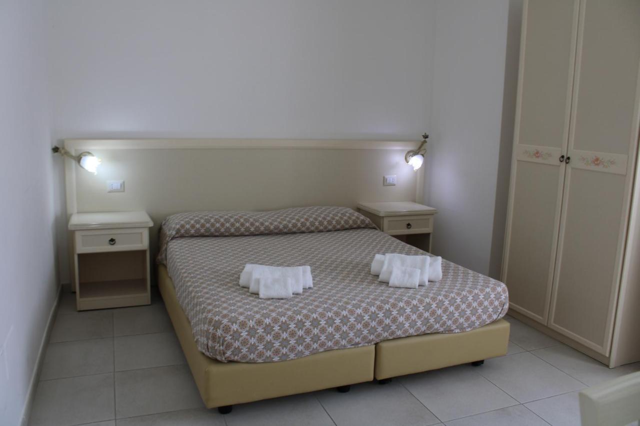 Afrodite Hotel Scalea Kültér fotó