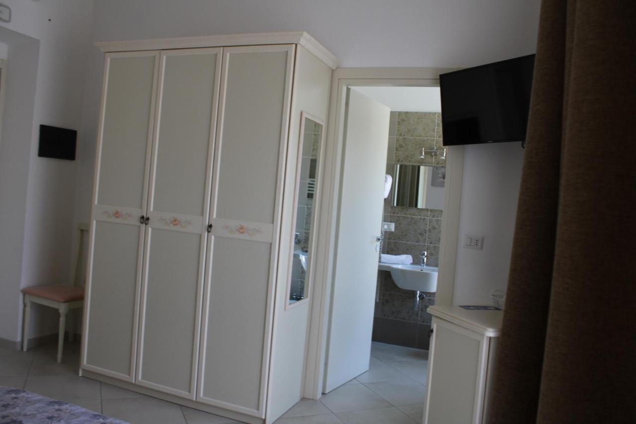 Afrodite Hotel Scalea Kültér fotó