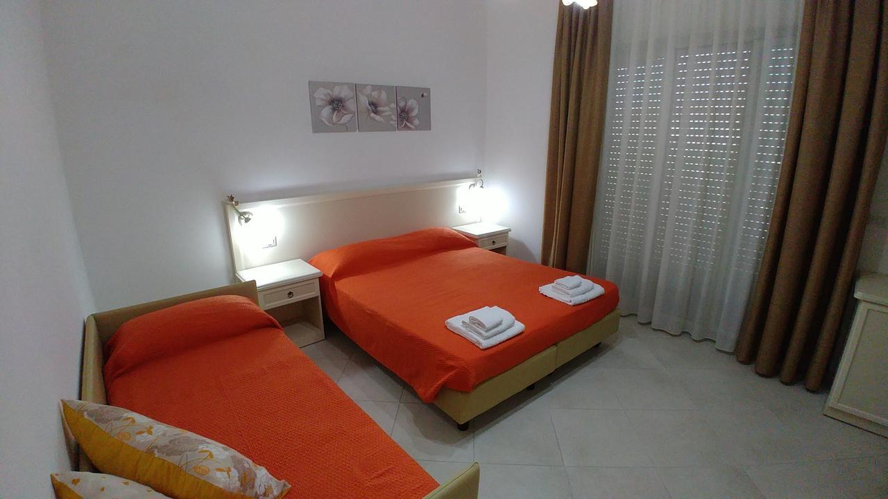 Afrodite Hotel Scalea Kültér fotó